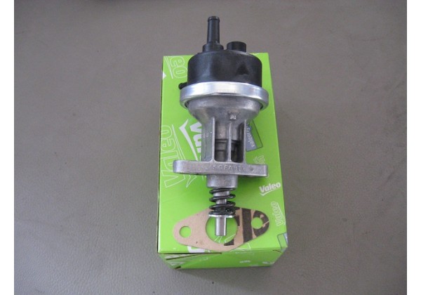 Паливний насос RENAULT 19, 5, Super 5 ,Rapid, 9, 11 , 21, Clio 1.7,2.0, 7700723168, 7700733545
